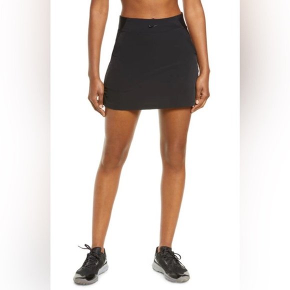 Nike Pants - Nike Dri-FIT Bliss High Rise Skort - NWT